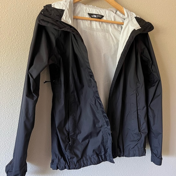 The North Face Charcoal Gray Windbreaker - Picture 1 of 11
